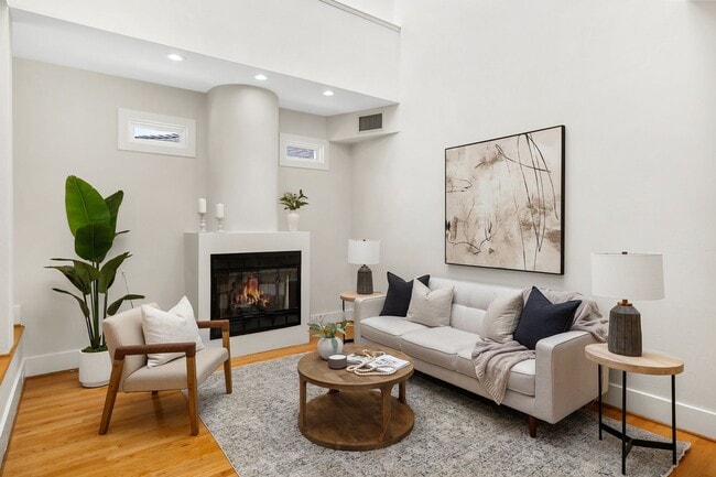 Building Photo - 4525 Rhode Island St