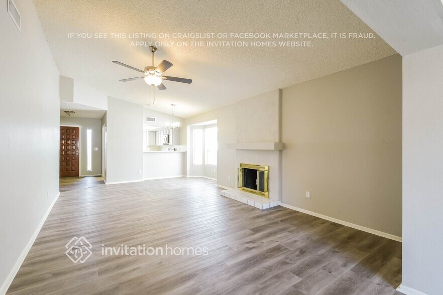 Building Photo - 314 W Kings Ave