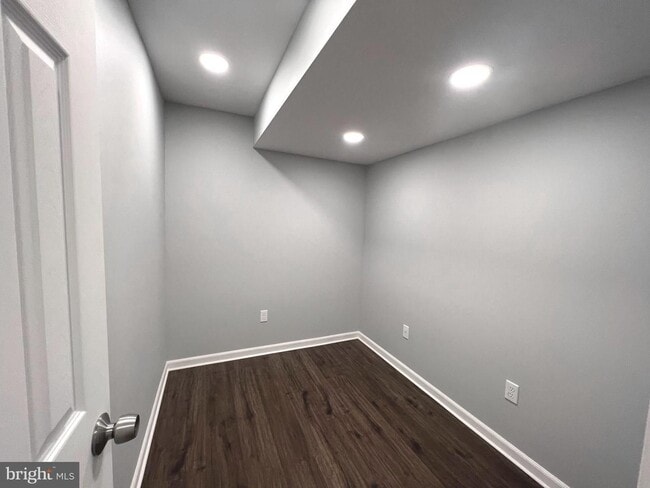 Building Photo - Beautiful 2bd 1.5bth townhome in Elvaton Towne Condo Community