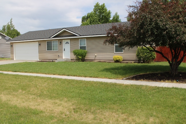 Primary Photo - 1106 Richland Dr