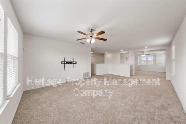 Building Photo - 7347 Bluebonnet Bay
