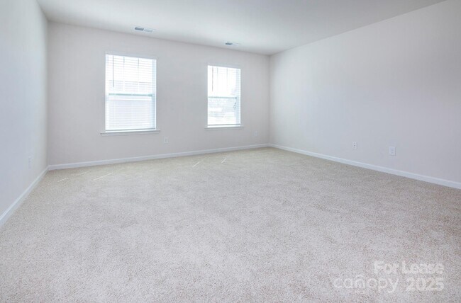 Building Photo - 11105 Austin Estates Dr