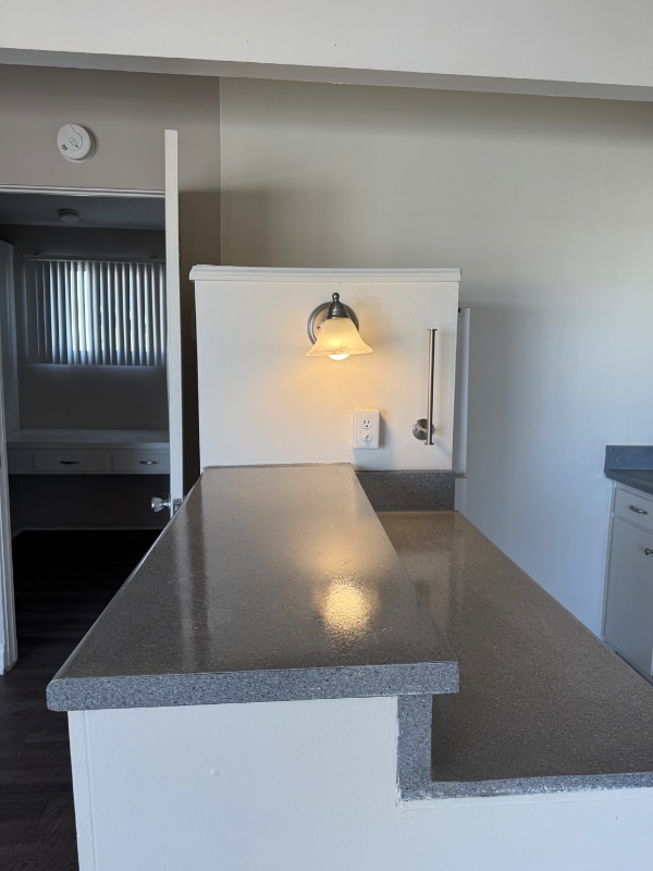 Building Photo - 443 Occidental Dr