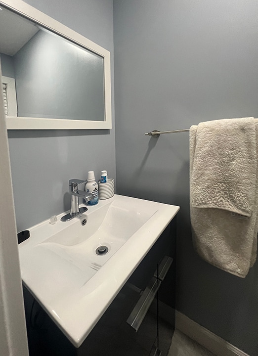 Primary BR powder Rm - 18 Hillside Ter