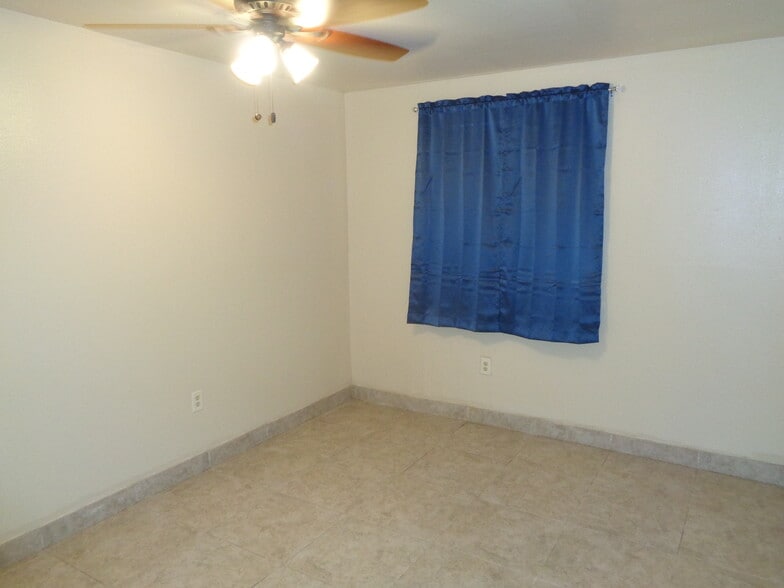 Brand new curtains - 755 Jennifer Jean Dr