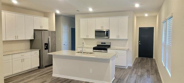 Building Photo - 711 Caraway Dr