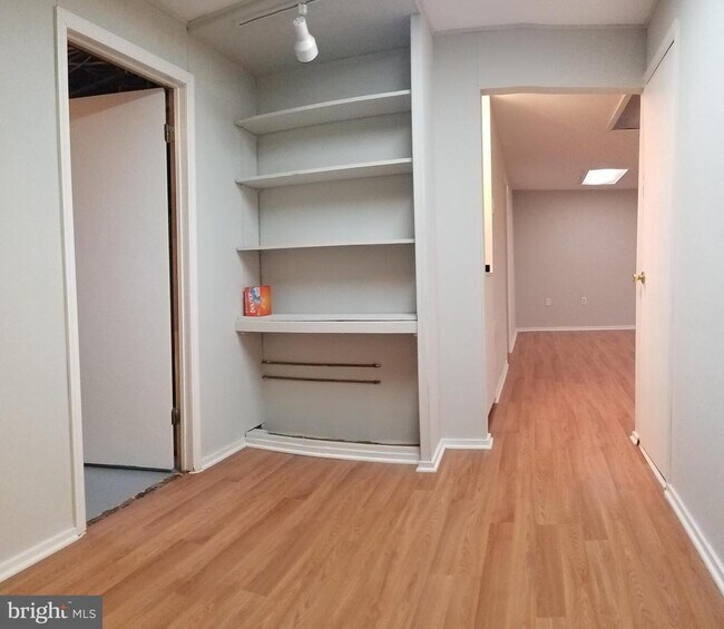 Building Photo - 13928 Mustang Hill Ln