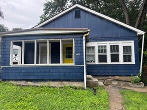 Building Photo - 3515 S 11th Street Rd