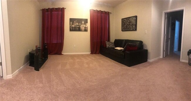 Building Photo - 3804 Silverlake Way