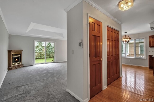 Building Photo - 6 St Charles Ct