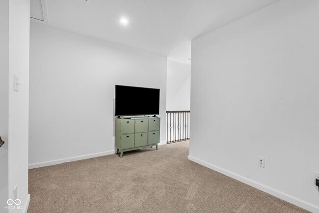 Building Photo - 17027 Cole Evans Dr