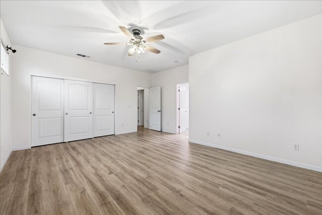 Building Photo - 3621 el Dala Ln