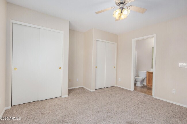 Building Photo - 22813 W Gardenia Dr