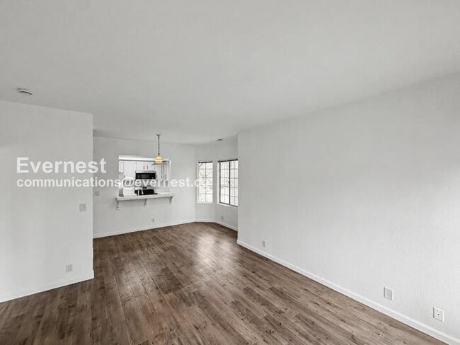 Building Photo - 1424 Market St