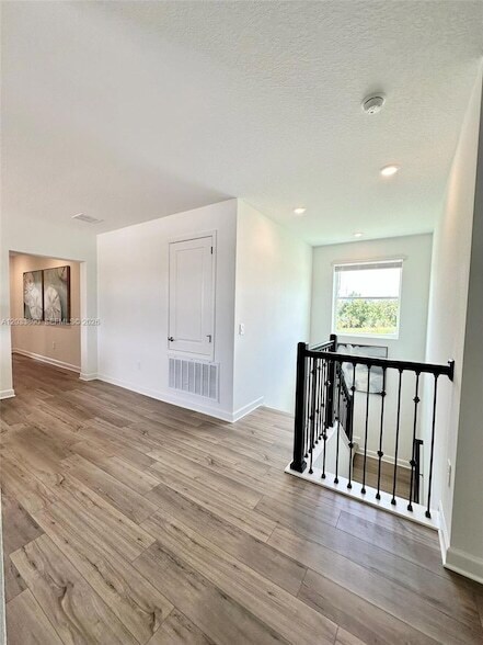 Building Photo - 1217 Reunion Village Blvd
