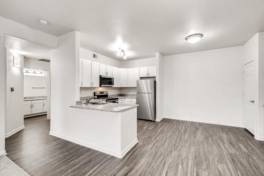 Building Photo - Allure CO