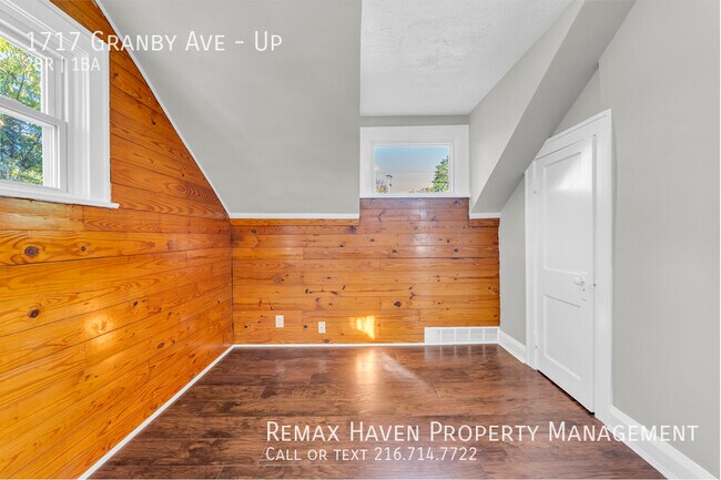 Building Photo - 1717 Granby Ave