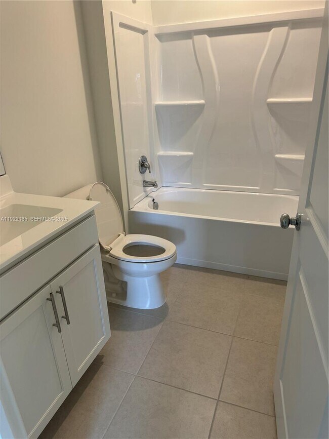 Building Photo - 5885 Sweetwood Dr