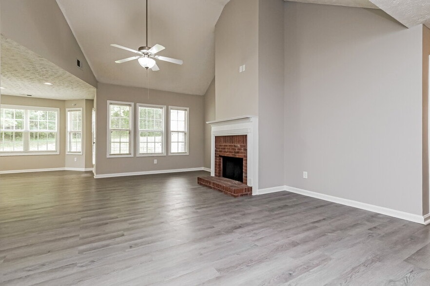Building Photo - 225 Lassiter Dr