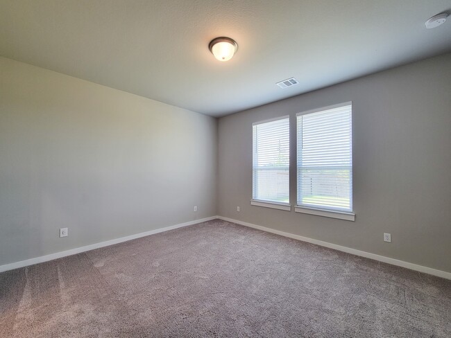 Building Photo - 2905 Terrace Grove Dr