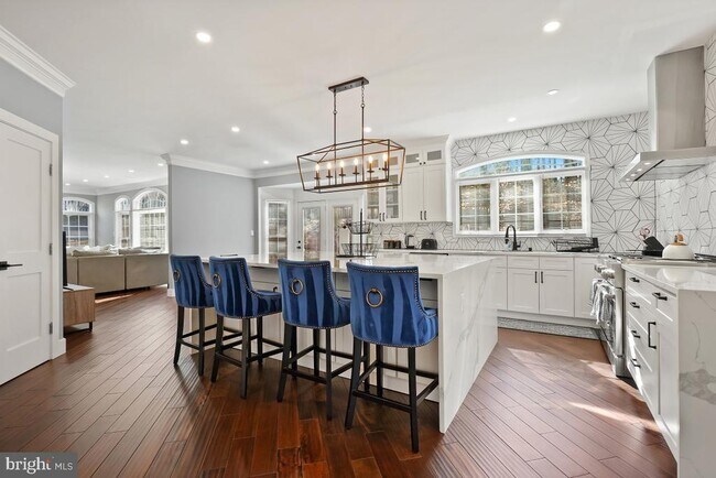 Building Photo - 6355 Highgrove Park Ct
