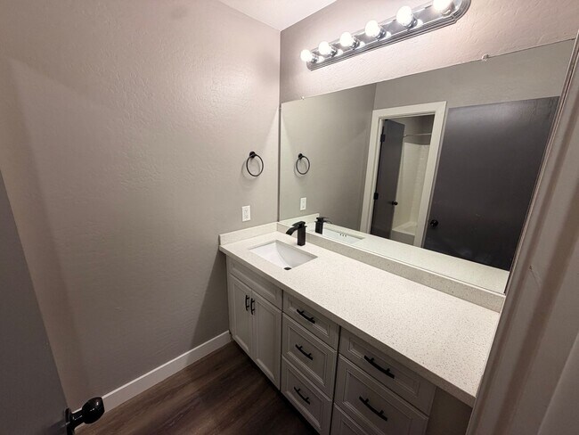 Building Photo - Renovated 5-Bedroom Corner Lot Home with Luxury Upgrades