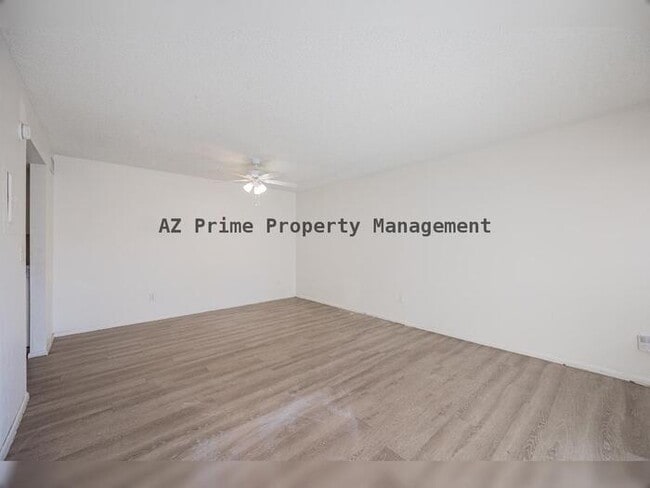 Building Photo - 2802 N 43rd Ave