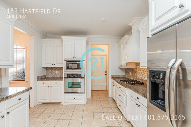 Building Photo - 4 Bed/3 Bath Home in Hartfield