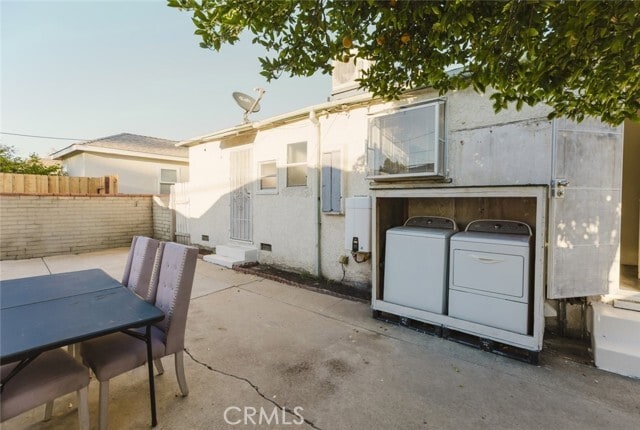 Building Photo - 7701 Camellia Ave