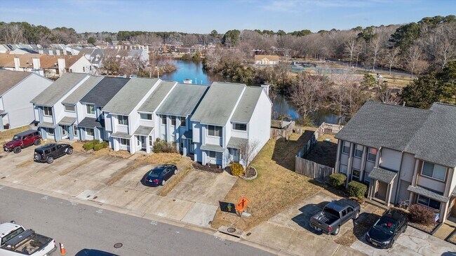 Building Photo - Turnkey, Furnished, All Inclusive Rental in Virginia Beach's Ocean Lakes Community