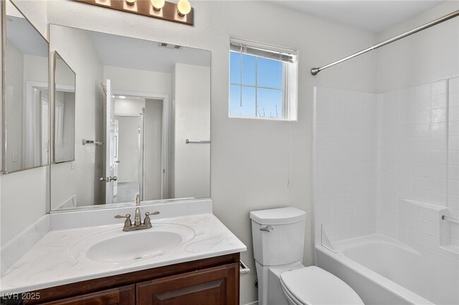 Building Photo - 5649 Dawn Falls St