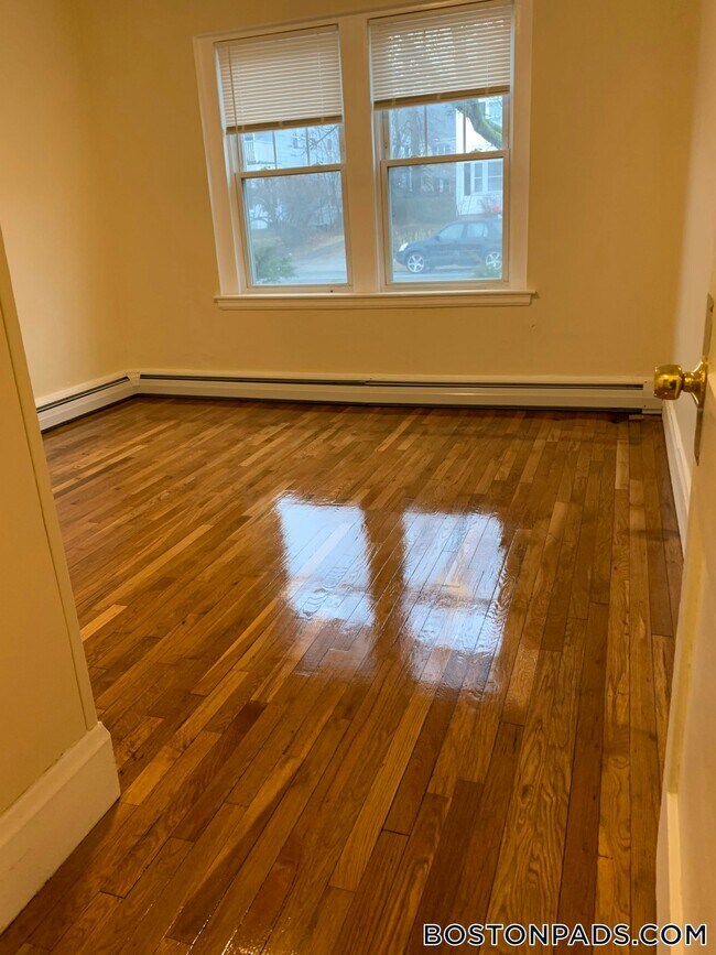 Building Photo - 233 Lafayette St