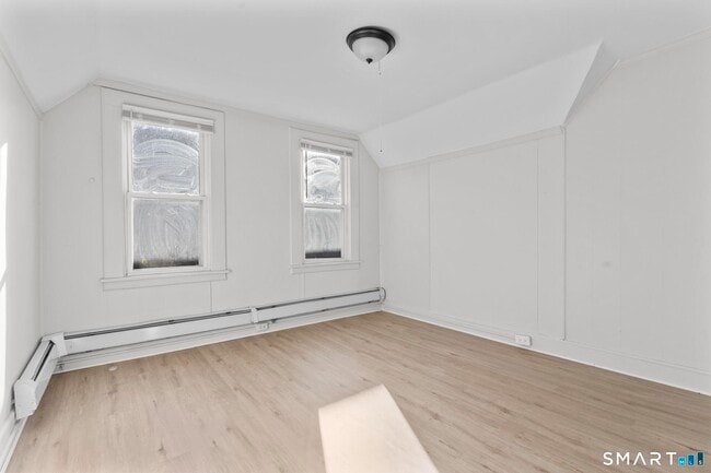 Building Photo - 66 Atwater St