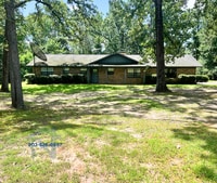 Building Photo - 103 Country Estate Dr