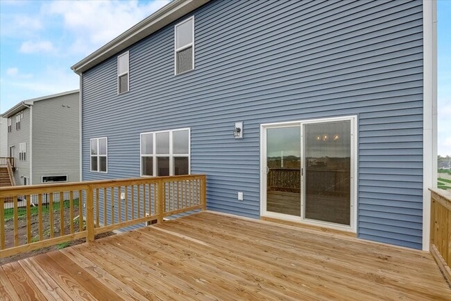 Building Photo - 986 Clover Lane, Deforest WI 53532