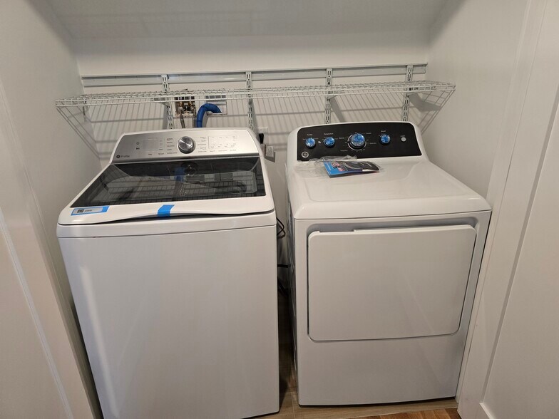 Building Photo - 29 Appleton St