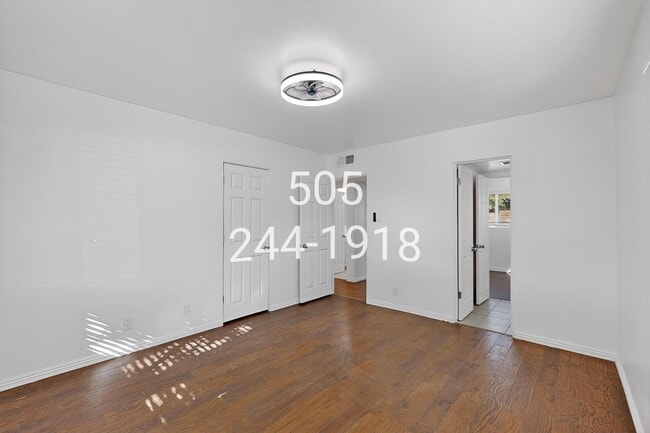 Building Photo - 8503 Menaul Blvd NE