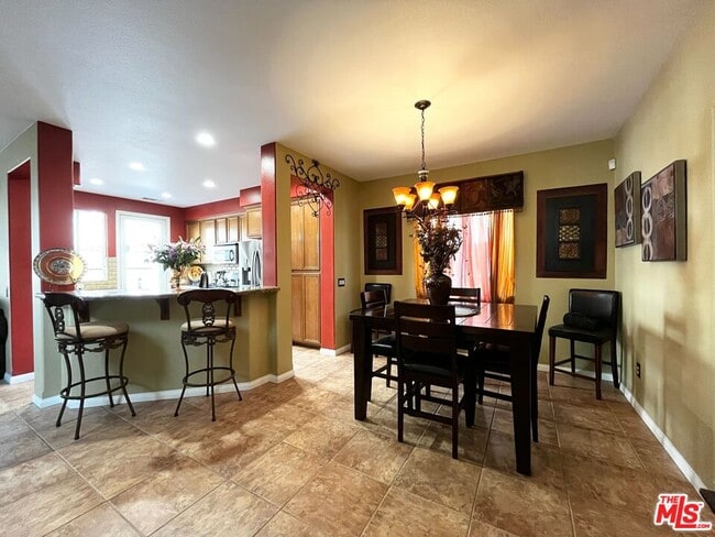 Building Photo - 3653 W Luther Ln