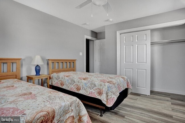 Building Photo - 15 N Victoria Ave