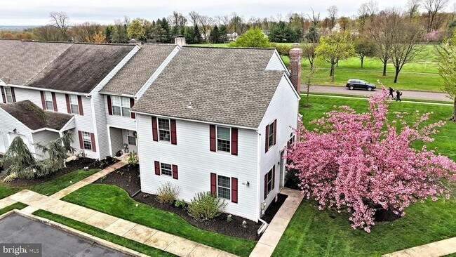 Building Photo - 800 Beacon Ct