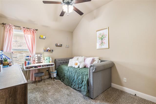 Building Photo - 617 Zachary Dr