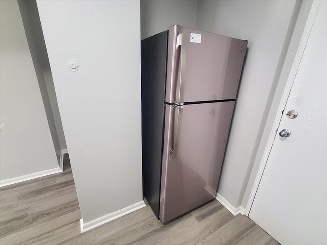 Building Photo - 760 Cummins Hwy