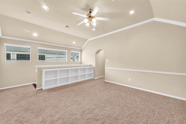 Building Photo - 1119 W 26th St