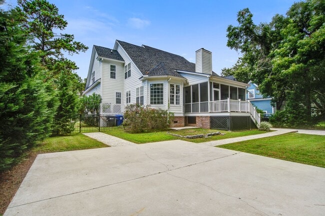 Building Photo - Beautiful 4 Bedroom in Hamlin Plantation -...