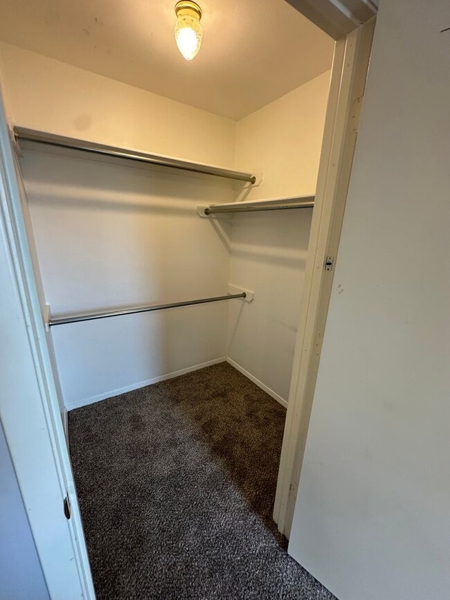Building Photo - 2 Bedroom Home in Lindale ISD!