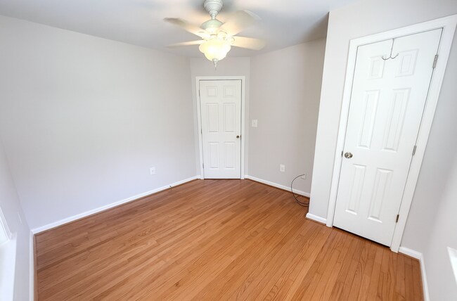 Building Photo - 42802 Higgs Ln