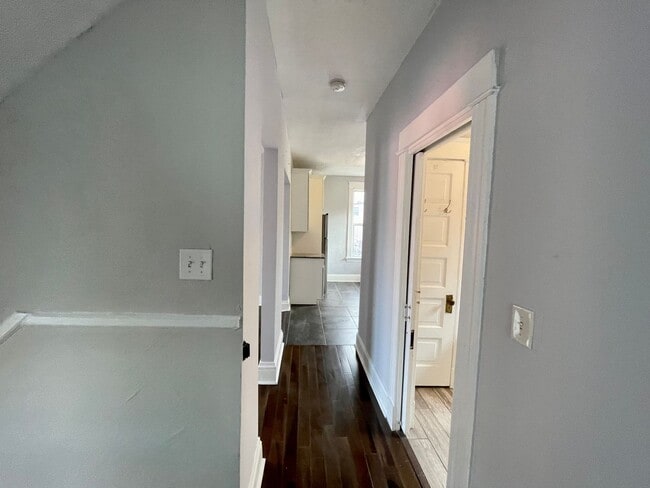 Building Photo - 1565 Chase Ave