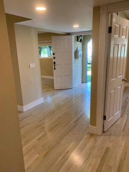 Building Photo - 12244 Magnolia Blvd