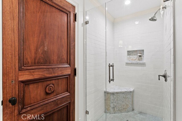 Building Photo - 1010 Emerald Bay