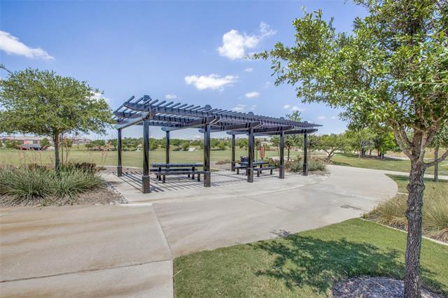 Building Photo - 7452 Reverchon Dr